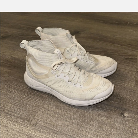 Lululemon Chargefeel Mid Women’s Workout Running Sneakers Shoes Size 7 - Picture 1 of 5